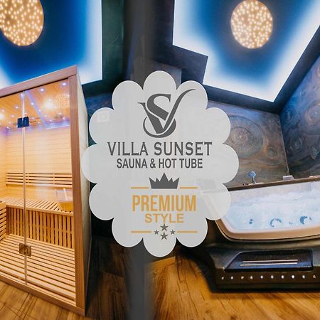 Villa Sunset Pool & Spa Apartments スポージニ・スコーフィ エクステリア 写真