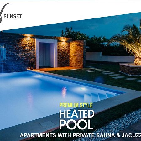 Villa Sunset Pool & Spa Apartments スポージニ・スコーフィ エクステリア 写真